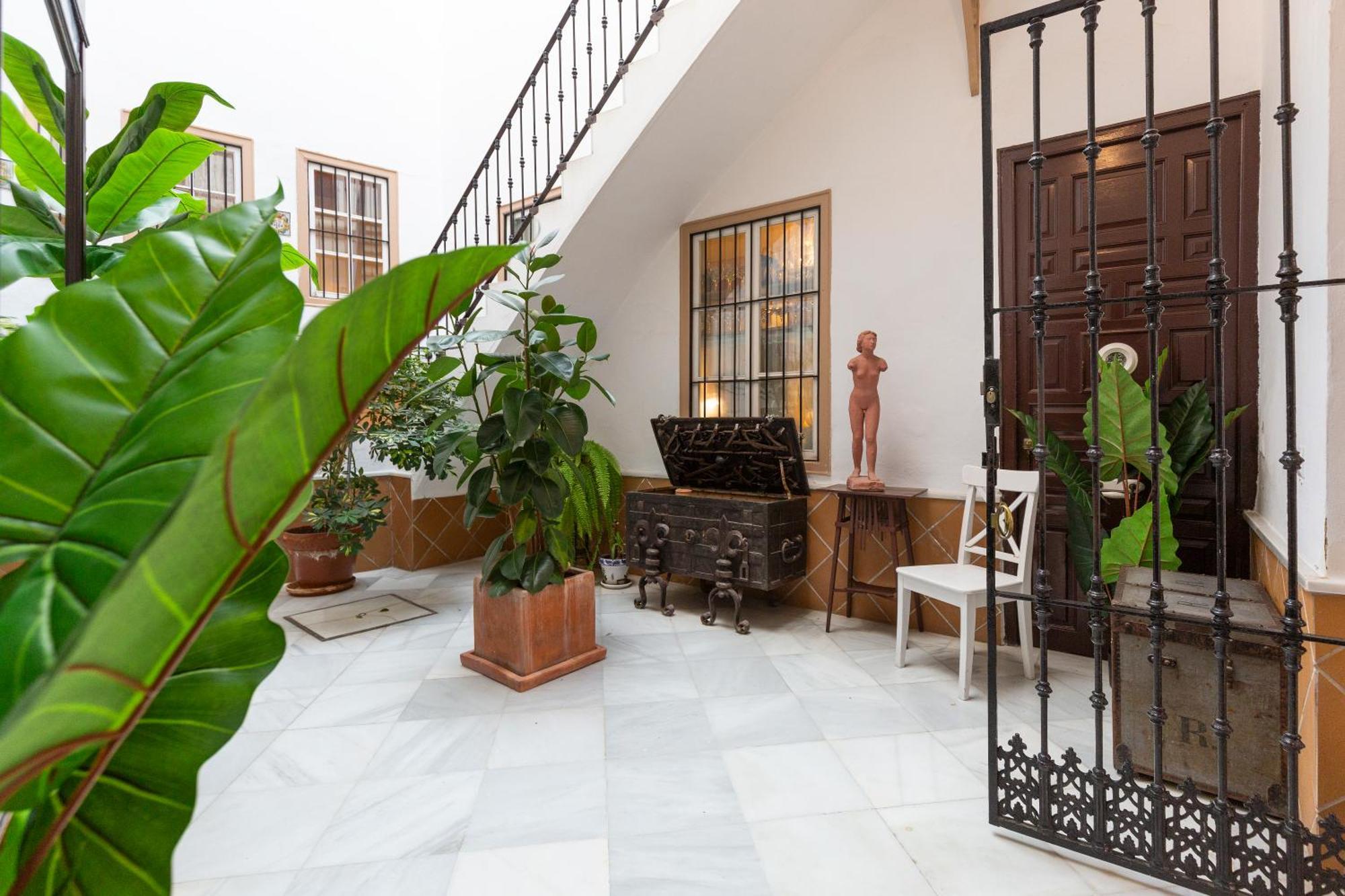 Descubrehome Santa Cruz Private Terrace With Giralda Views Sevilla Dış mekan fotoğraf