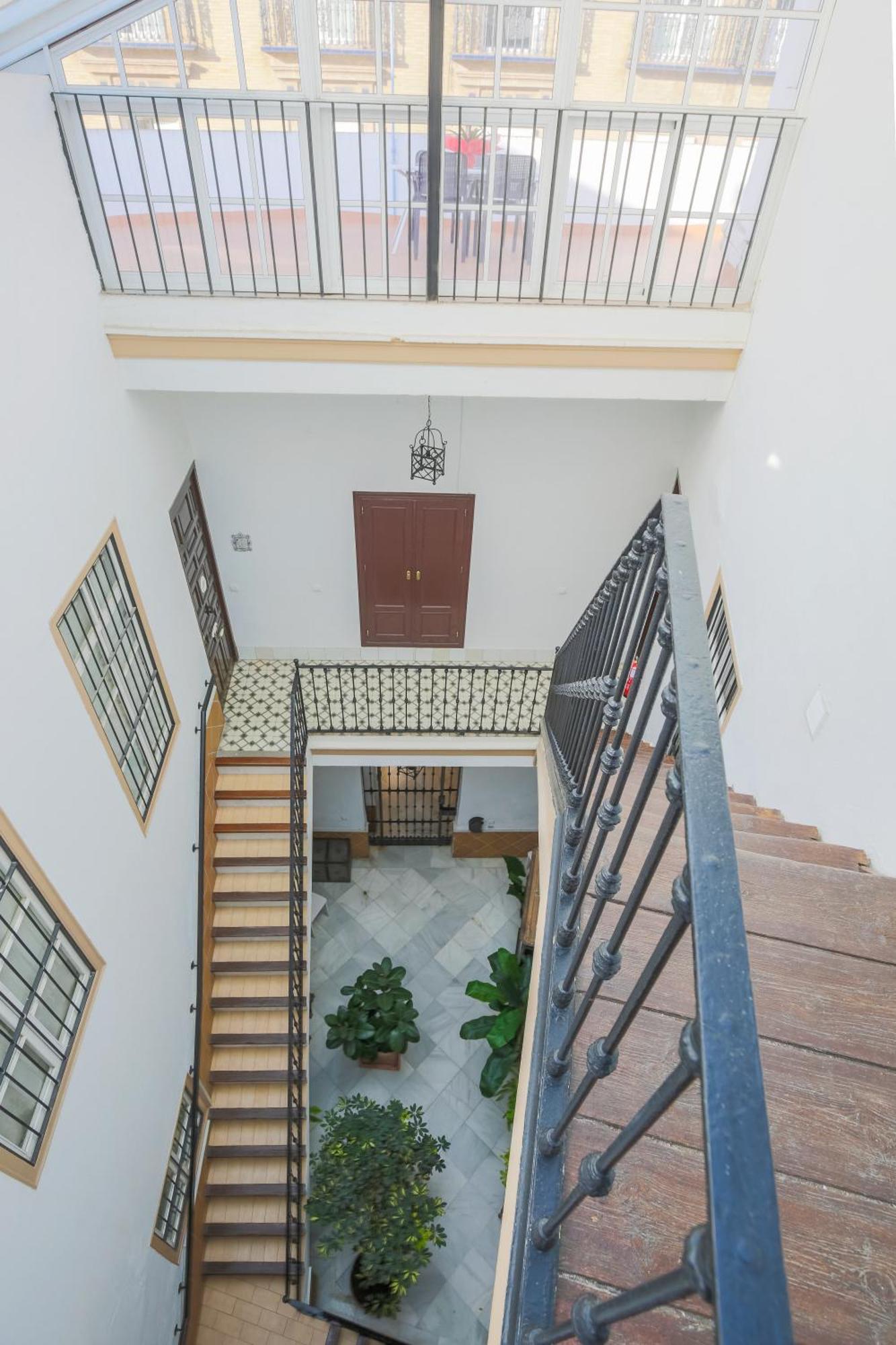 Descubrehome Santa Cruz Private Terrace With Giralda Views Sevilla Dış mekan fotoğraf