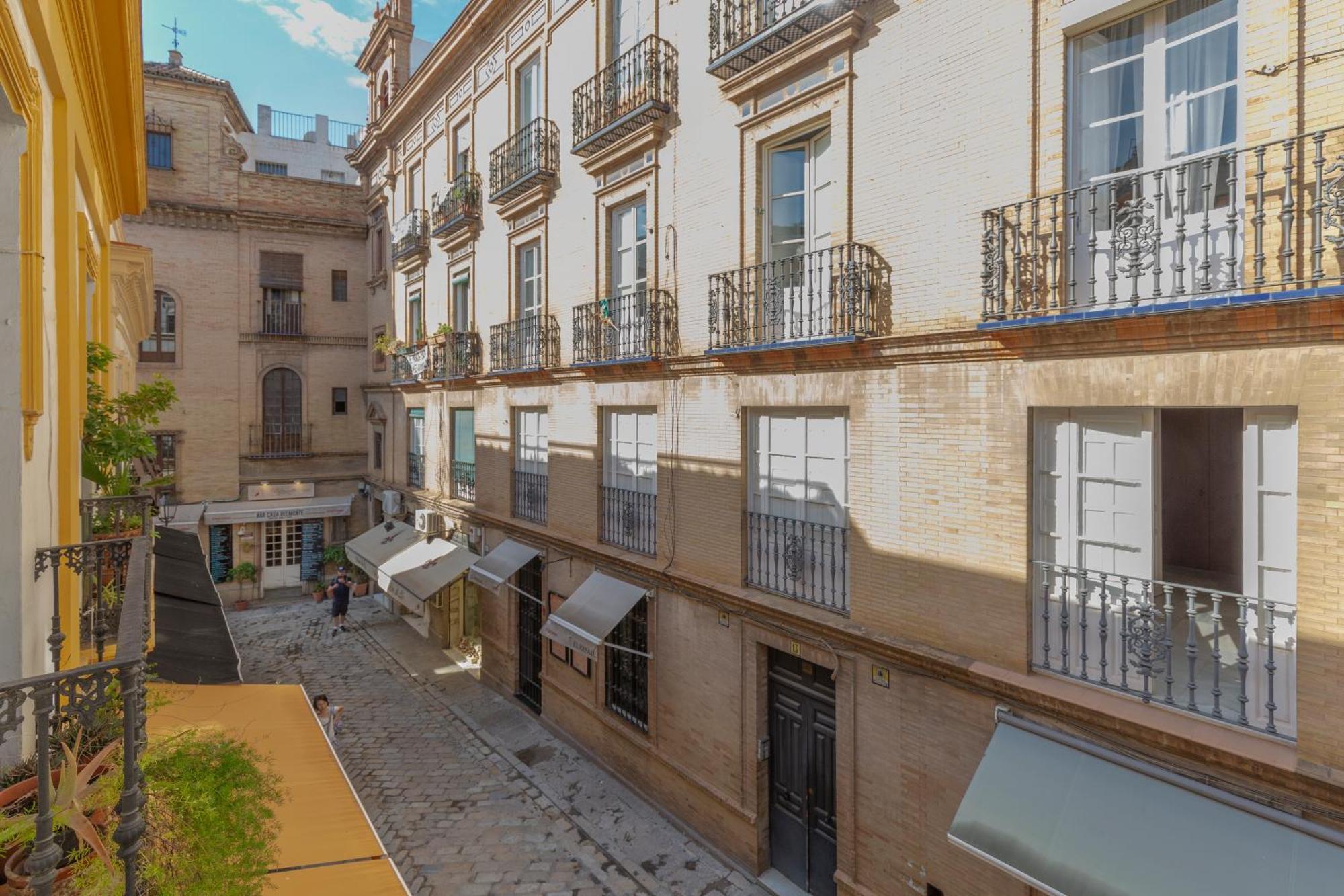 Descubrehome Santa Cruz Private Terrace With Giralda Views Sevilla Dış mekan fotoğraf